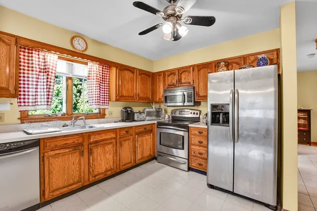 $499,900 | 15 Cheyenne Road, Worcester, MA 01606