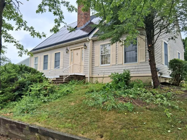 $499,900 | 15 Cheyenne Road, Worcester, MA 01606