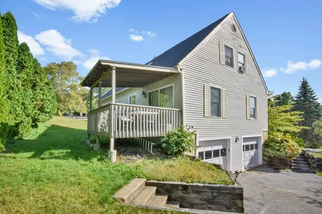 $499,900 | 15 Cheyenne Road, Worcester, MA 01606