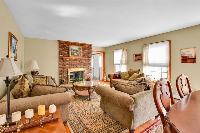 $499,900 | 15 Cheyenne Road, Worcester, MA 01606