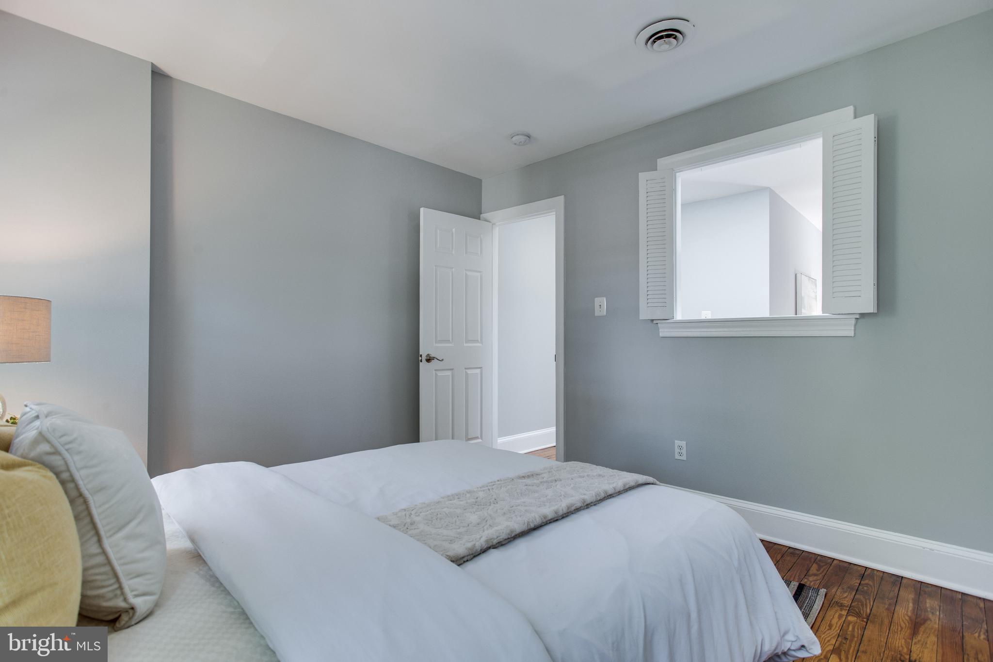 241 Warren Street Northeast Washington, DC 20002 - Photo 19 of 43 Front bedroom looking towards entry