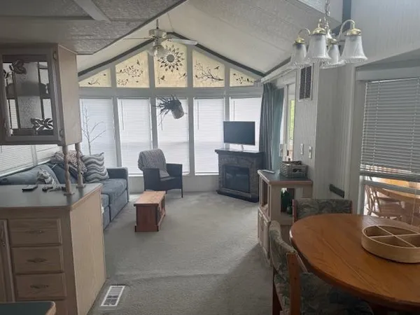 $119,900 | 194 Buckley Road, Unit 2, Weare, NH 03281