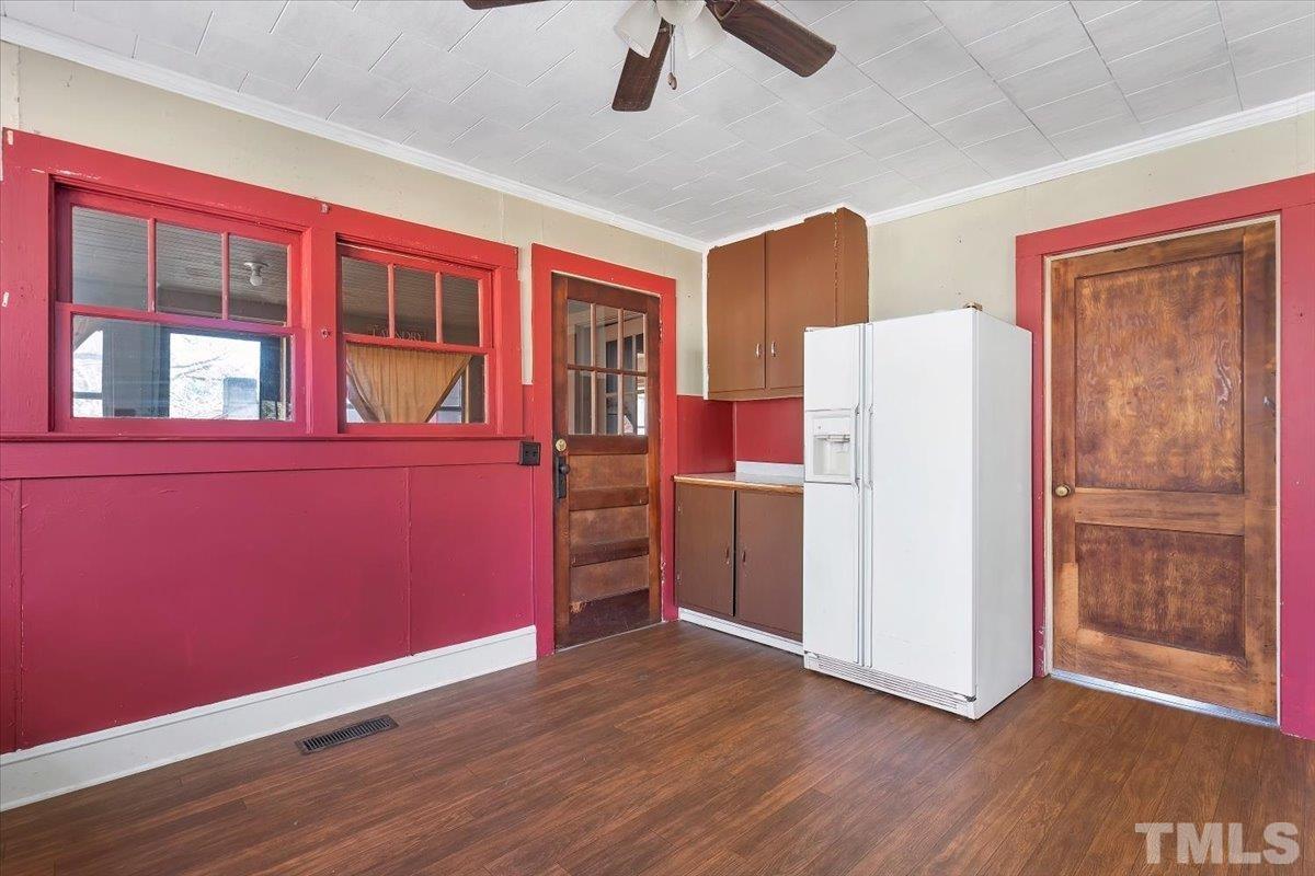 1899 Jason Road Seagrove, NC 27341 - Photo 15 of 51 a view of a livingroom with furniture wooden floor and window