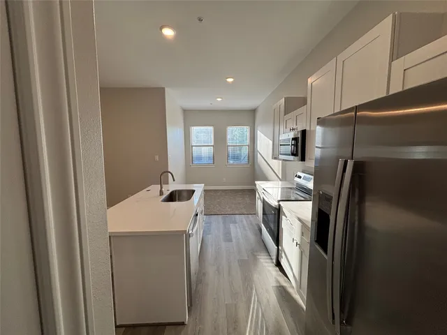 $1,880 | 504 Nursery Road, Unit 1108, The Woodlands, TX 77380