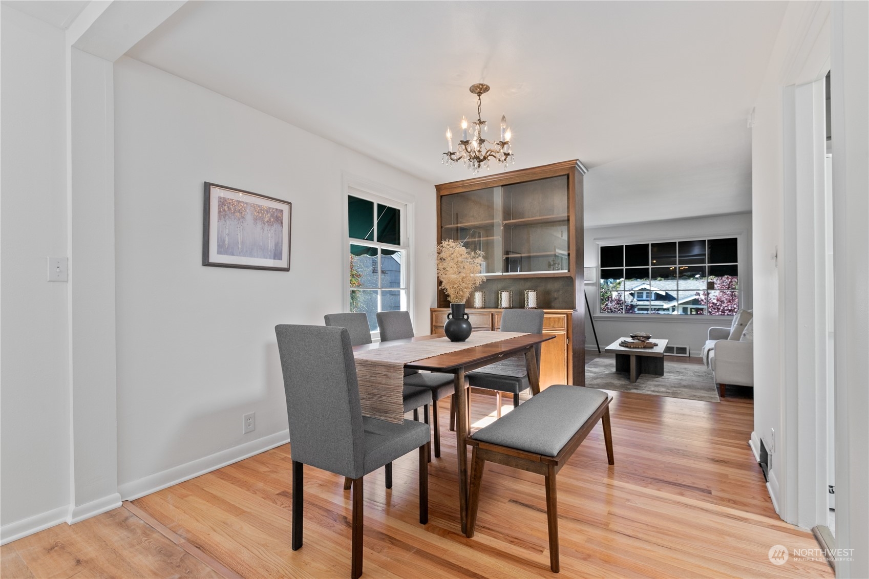 6512 27th Avenue Northeast Seattle, WA 98115 - Photo 13 of 39