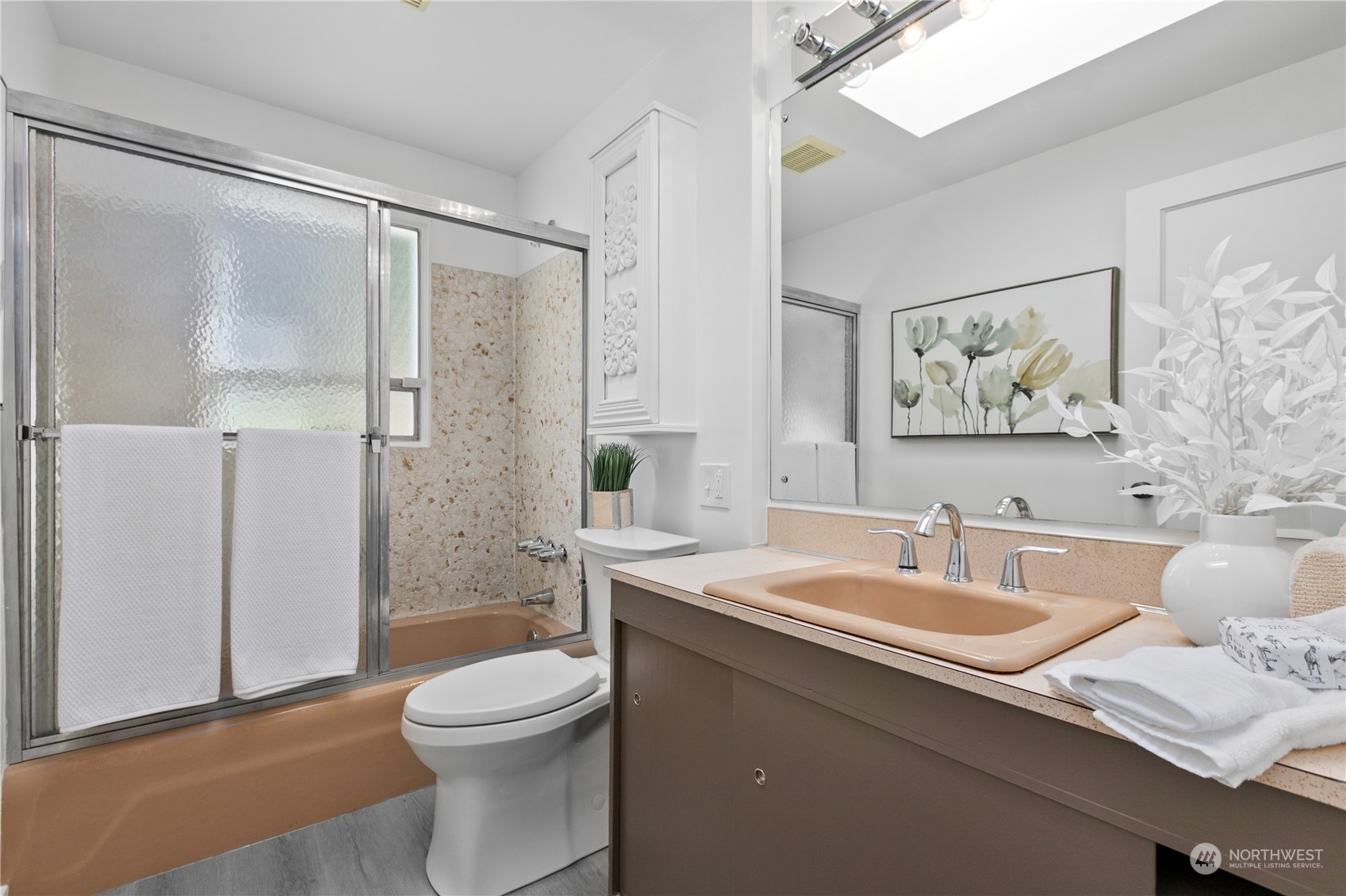 6512 27th Avenue Northeast Seattle, WA 98115 - Photo 24 of 39