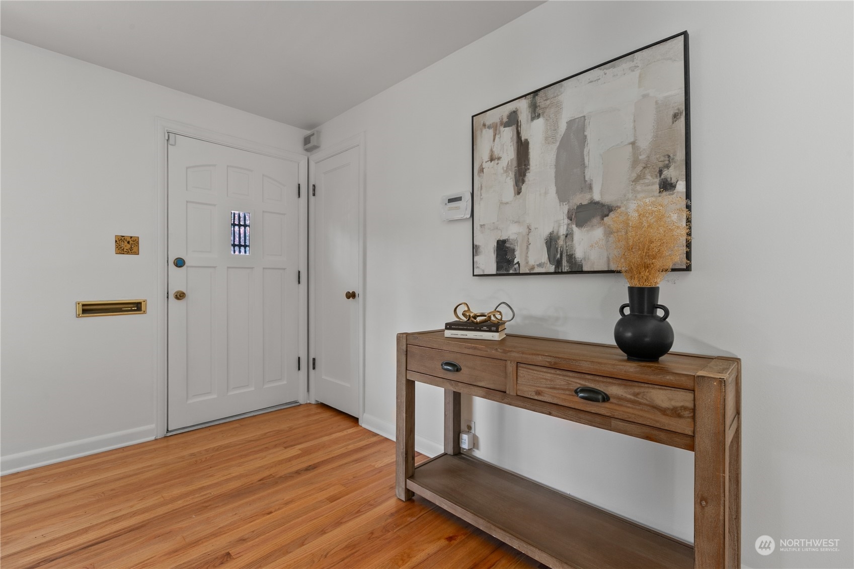 6512 27th Avenue Northeast Seattle, WA 98115 - Photo 5 of 39