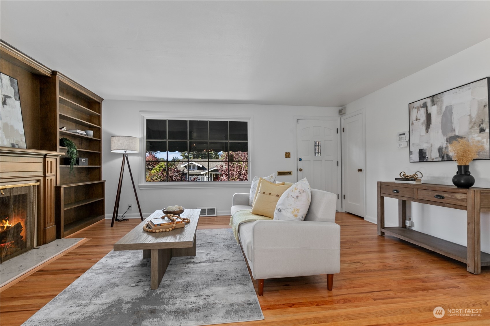 6512 27th Avenue Northeast Seattle, WA 98115 - Photo 8 of 39