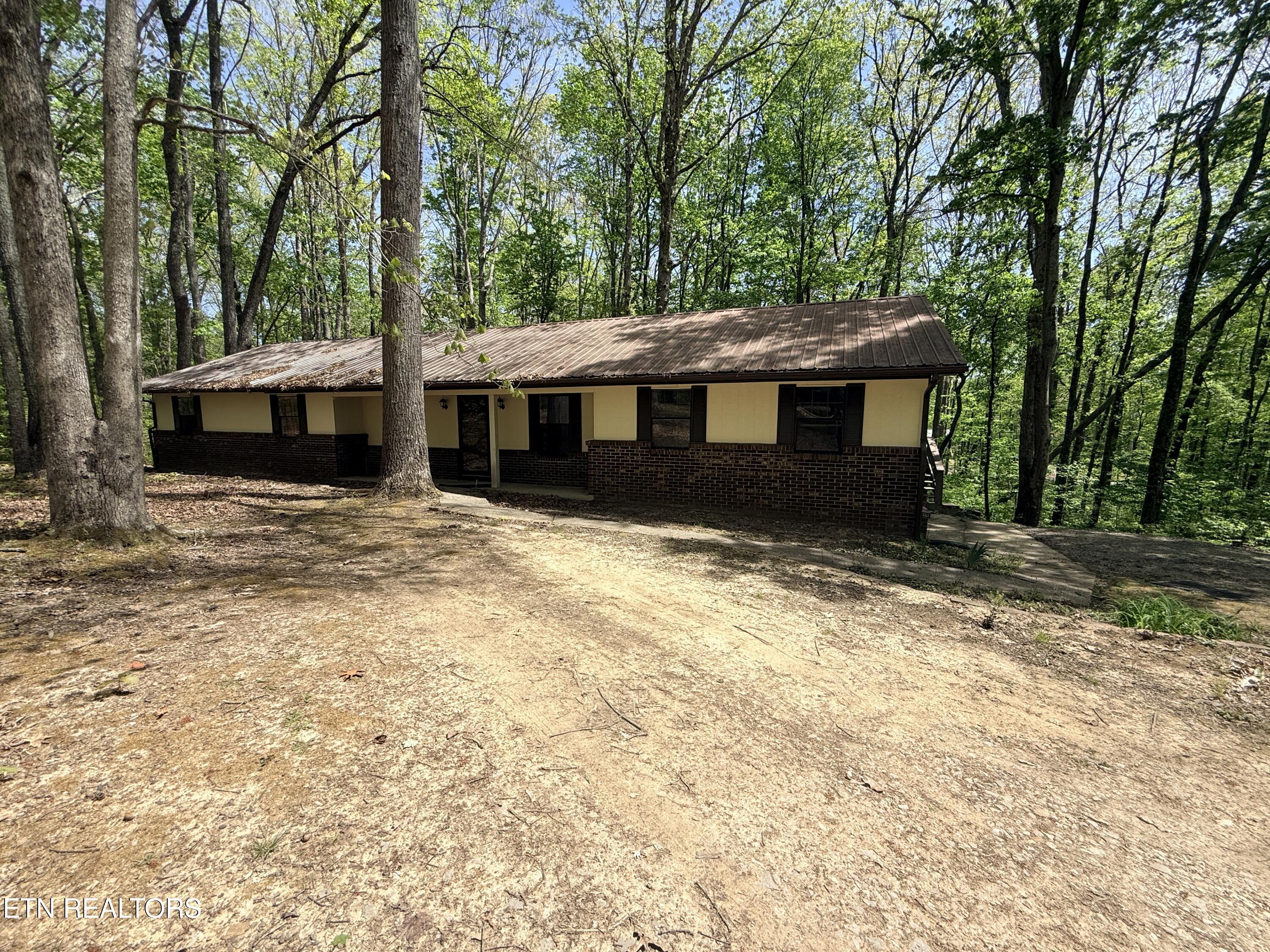 549 Yellow Cliff Estates Road Jamestown, TN 38556 - Photo 27 of 34 IMG_3716