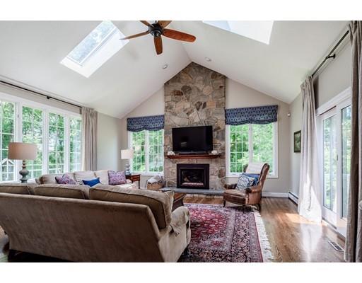 97 Ruddock Road Sudbury, MA 01776 - Photo 9 of 31 Gallery Image 9
