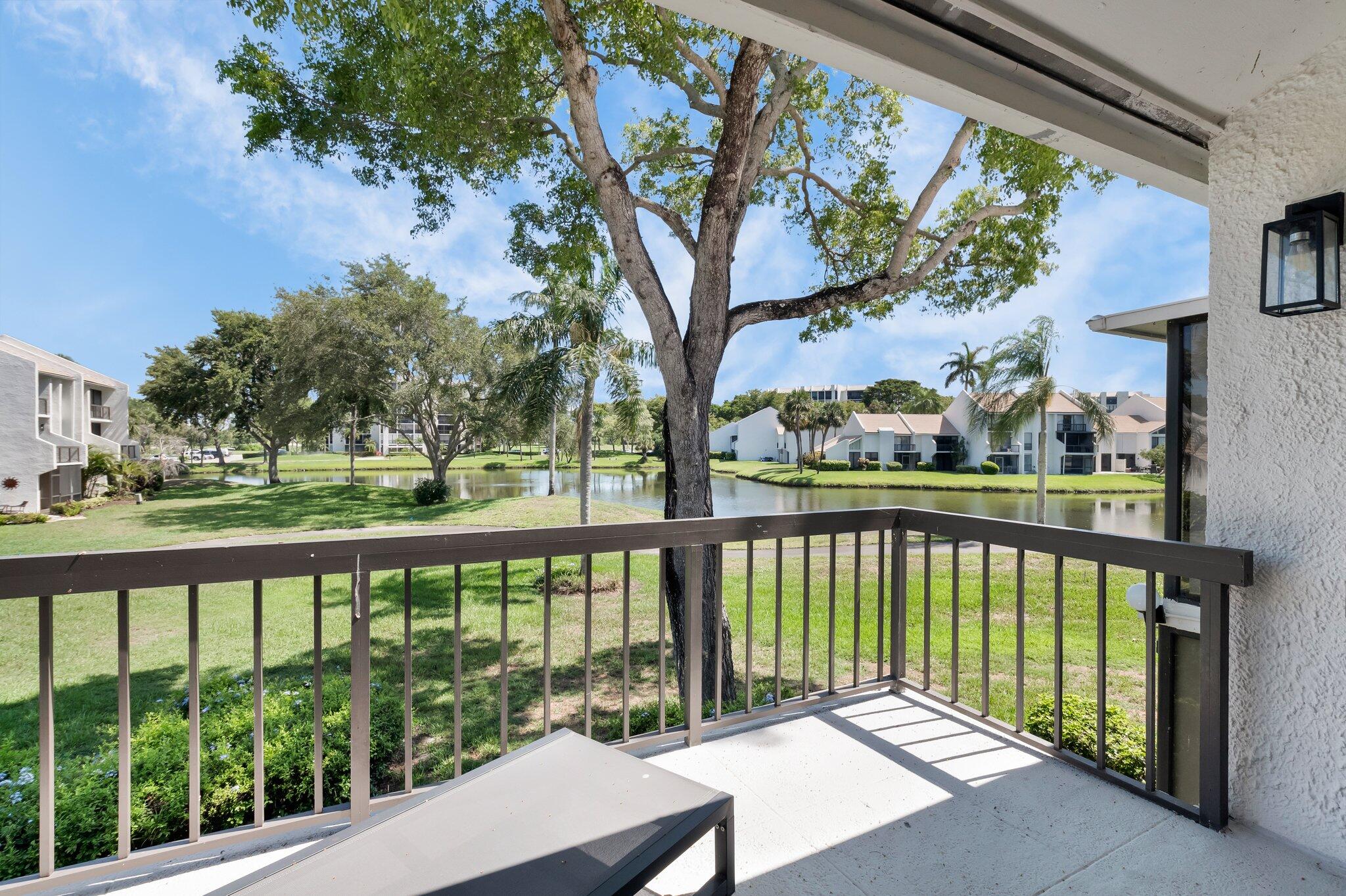1006 Bridgewood Place Boca Raton, FL 33434 - Photo 16 of 49 23-web-or-mls-DSC_5897