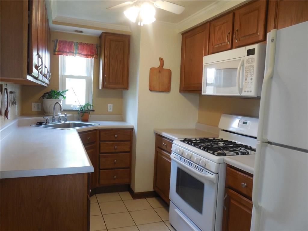 163 Castle Road Pittsburgh, PA 15234 - Photo 5 of 21 Gallery Image 5