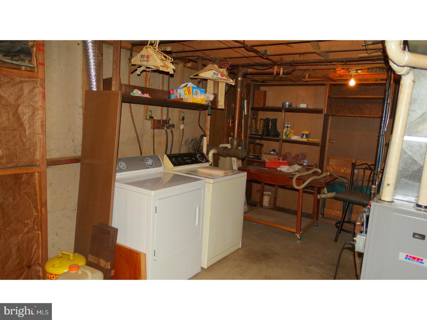 1709 Hampton Road Bethlehem, PA 18020 - Photo 13 of 21 Gallery Image 13