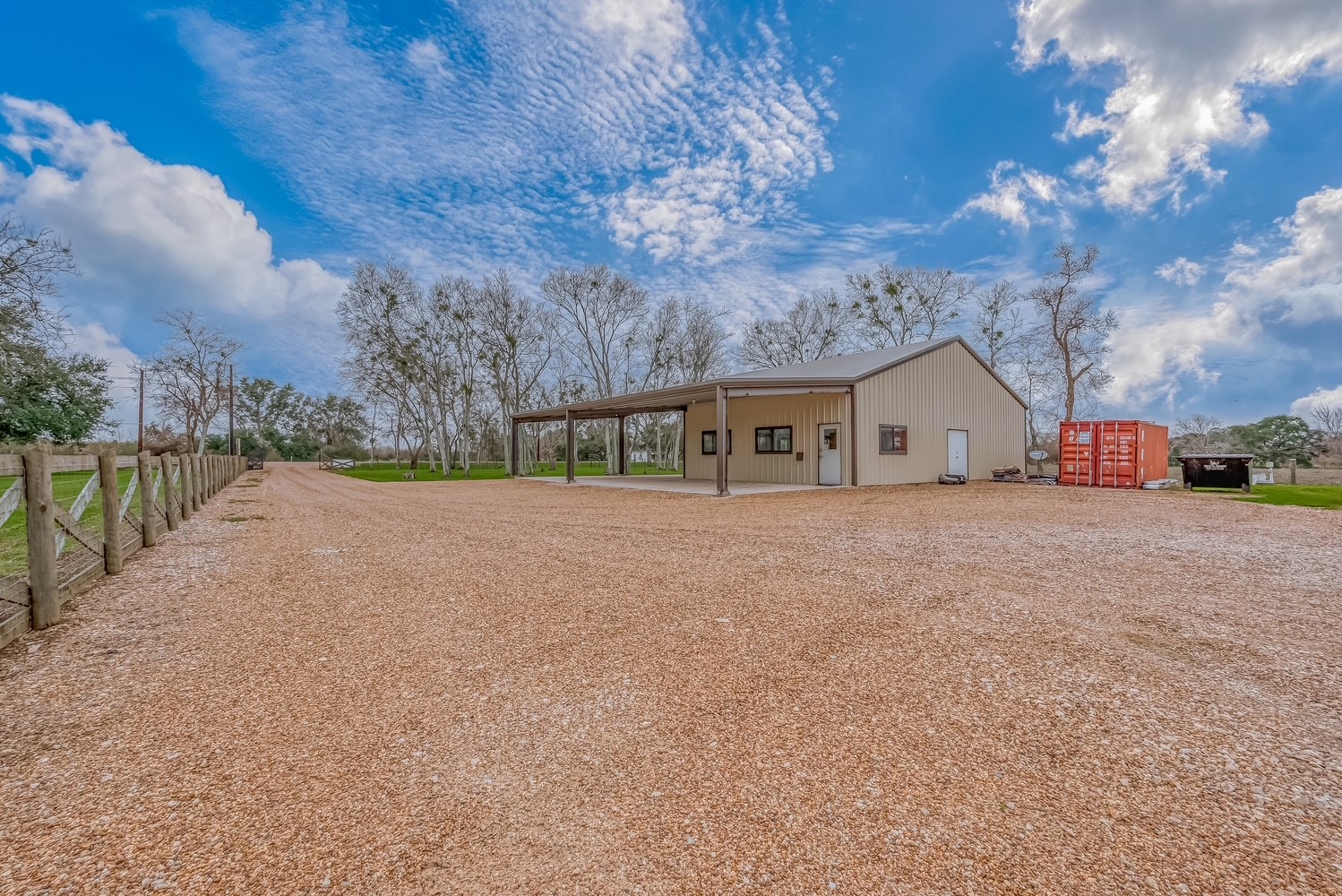 3819 Cottonwood School Road Rosenberg, TX 77471 - Photo 33 of 37 a view of house with backyard and road