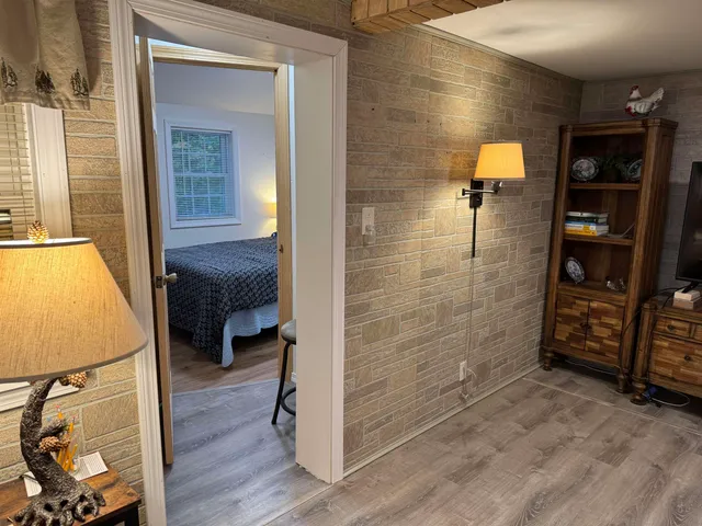 $225,000 | 17 Amidon Lane, Tamworth, NH 03886