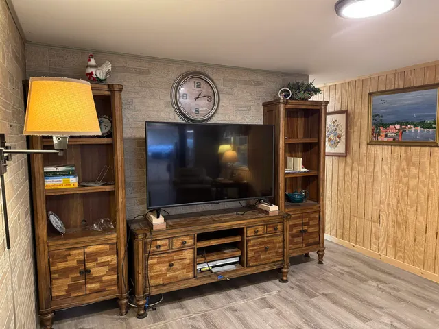 $165,000 | 17 Amidon Lane, Tamworth, NH 03886