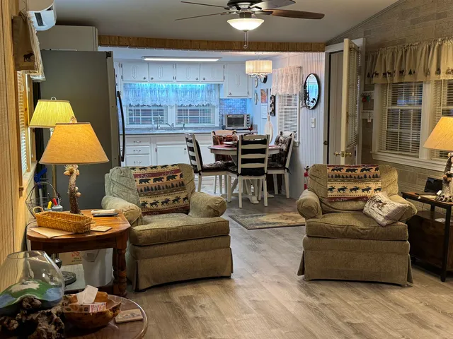 $225,000 | 17 Amidon Lane, Tamworth, NH 03886