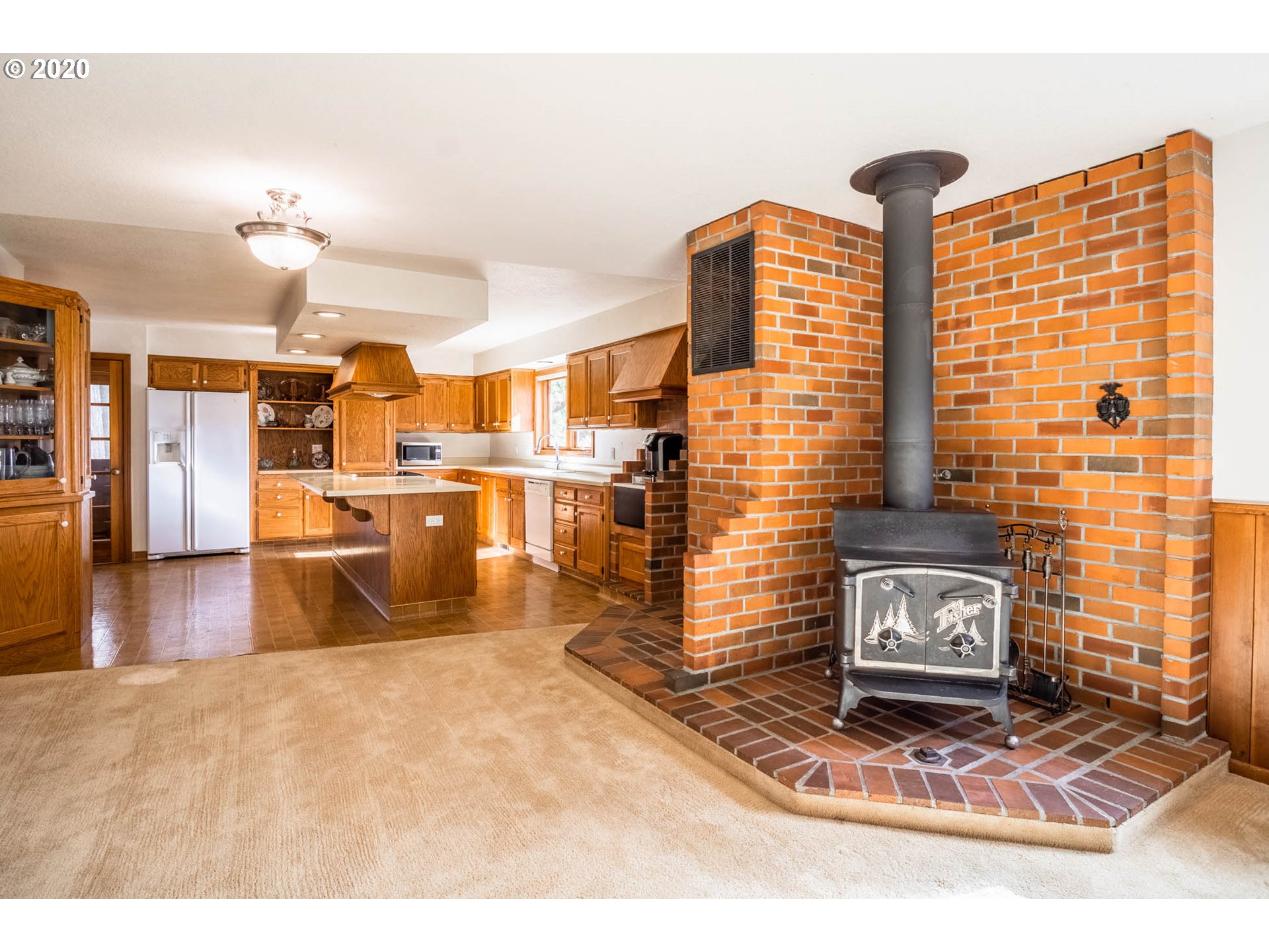 2030 Cemetery Road Cottage Grove, OR 97424 - Photo 11 of 32 Gallery Image 11