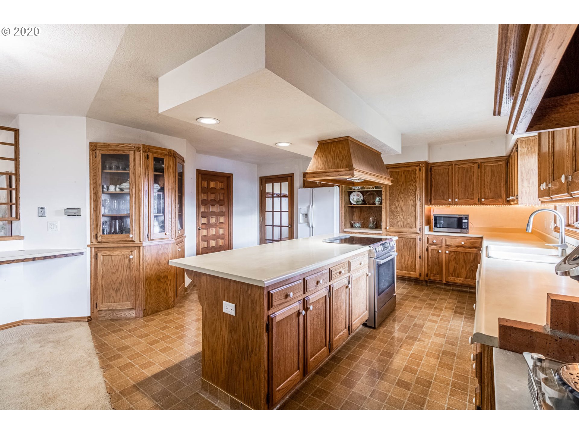 2030 Cemetery Road Cottage Grove, OR 97424 - Photo 14 of 32 Gallery Image 14