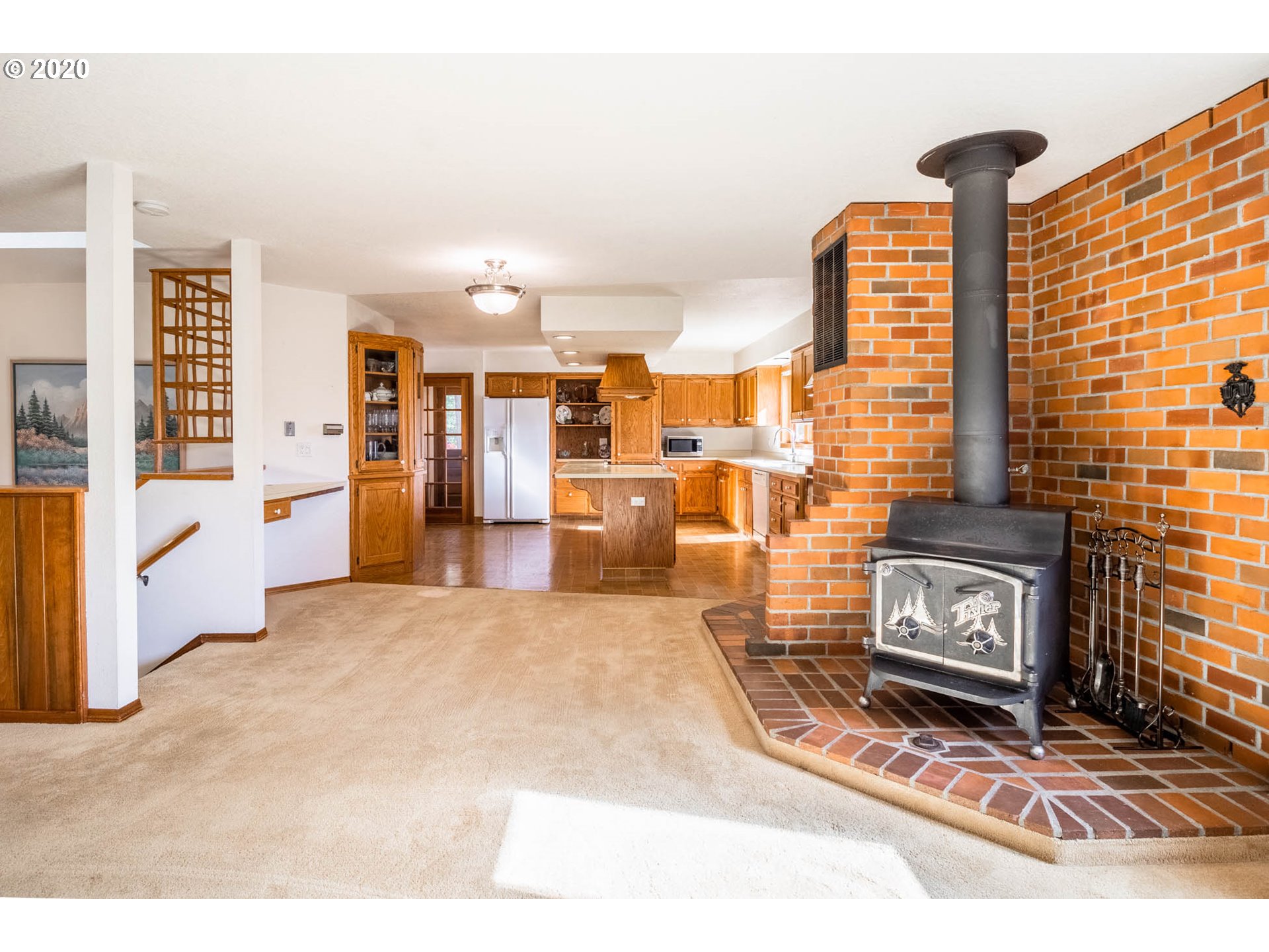 2030 Cemetery Road Cottage Grove, OR 97424 - Photo 10 of 32 Gallery Image 10