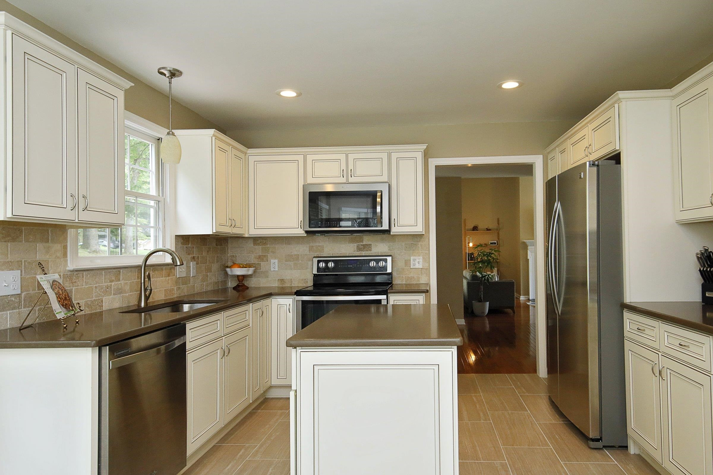 11941 North Exeter Way Raleigh, NC 27613 - Photo 14 of 32 Kitchen