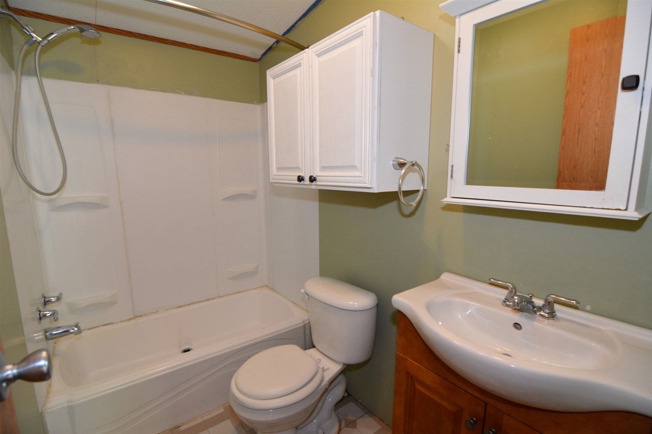7222 Greenwood Road Chandler, IN 47610 - Photo 15 of 19 Gallery Image 15