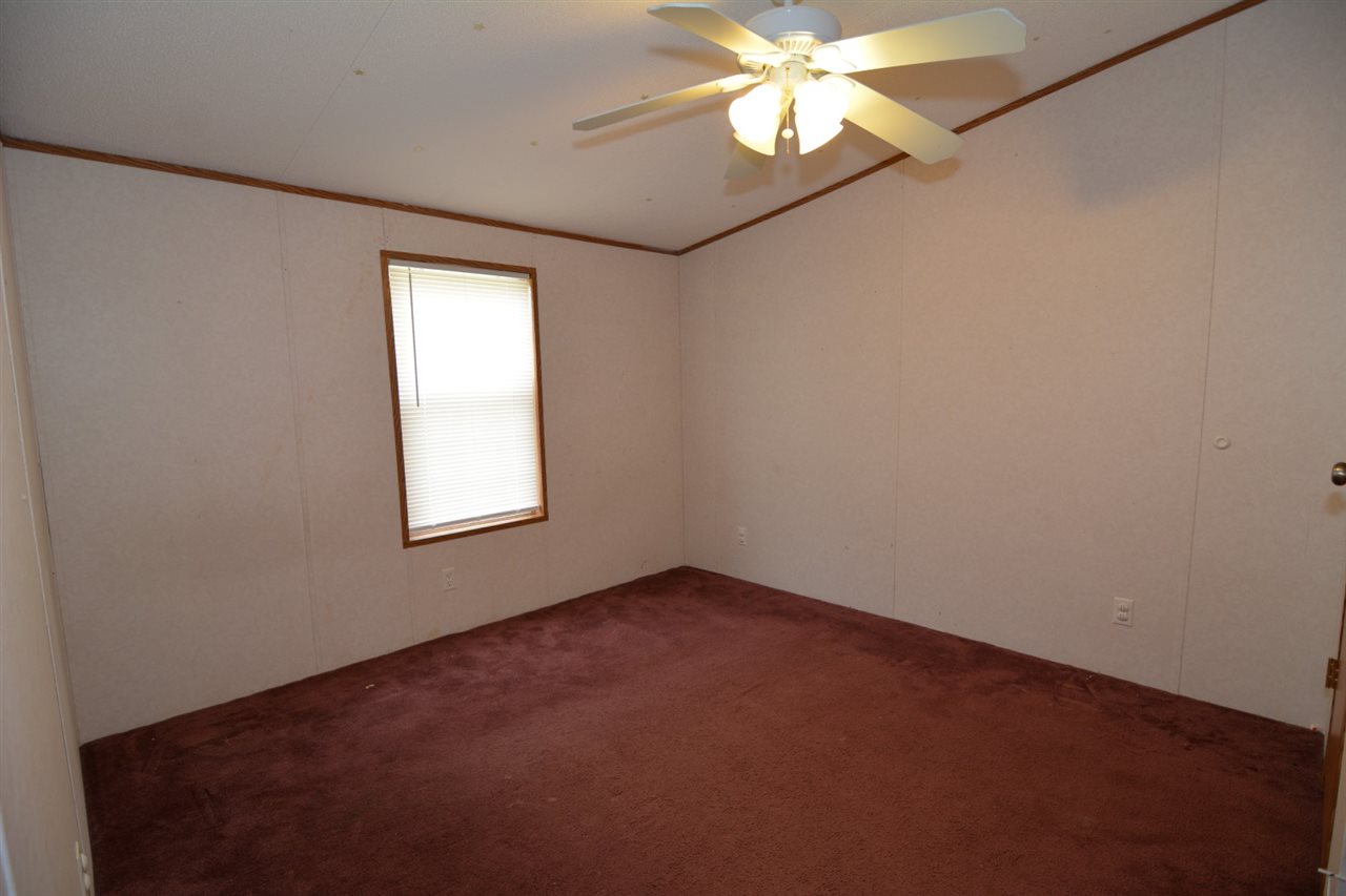 7222 Greenwood Road Chandler, IN 47610 - Photo 17 of 19 Gallery Image 17