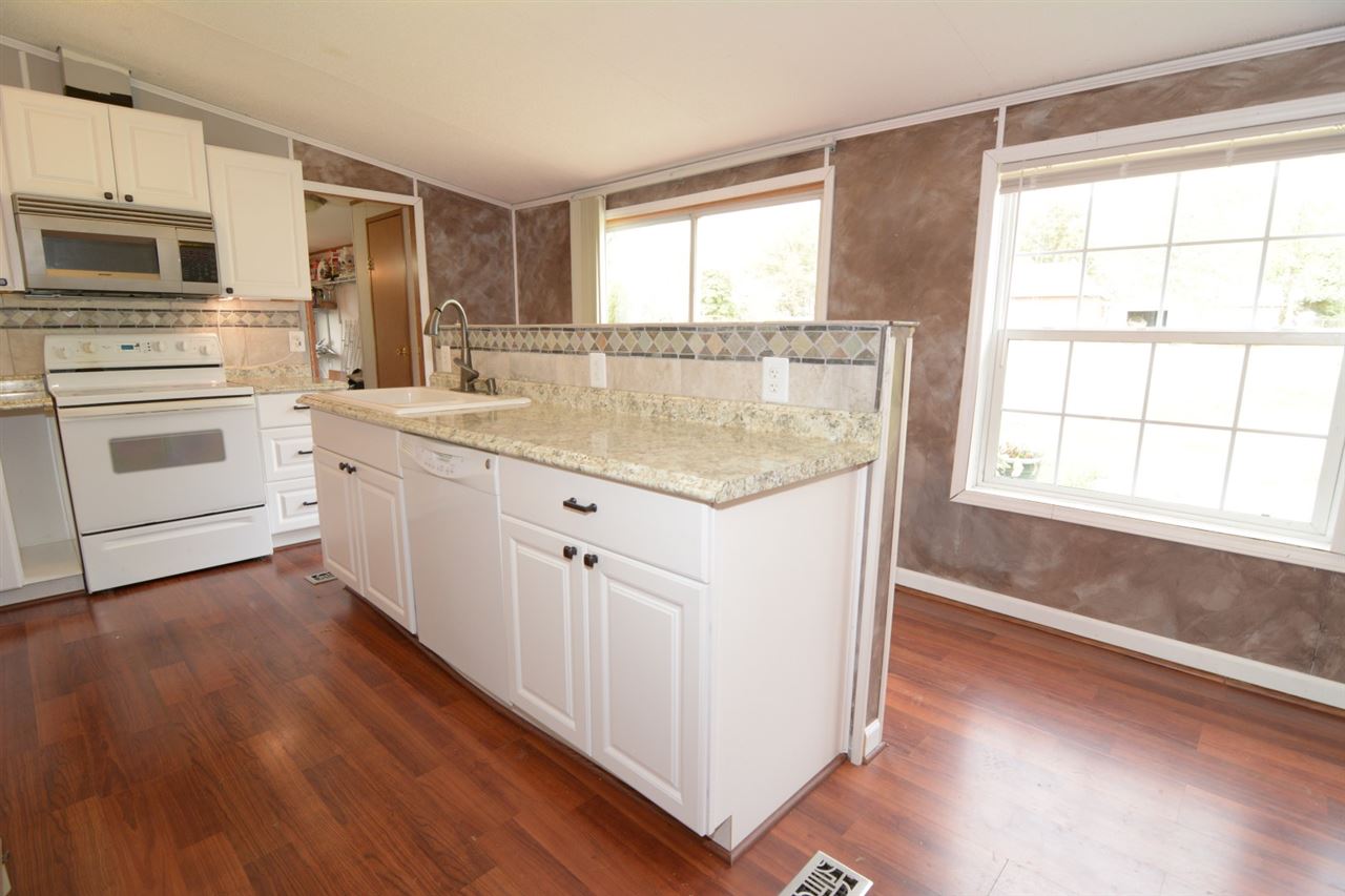 7222 Greenwood Road Chandler, IN 47610 - Photo 7 of 19 Gallery Image 7