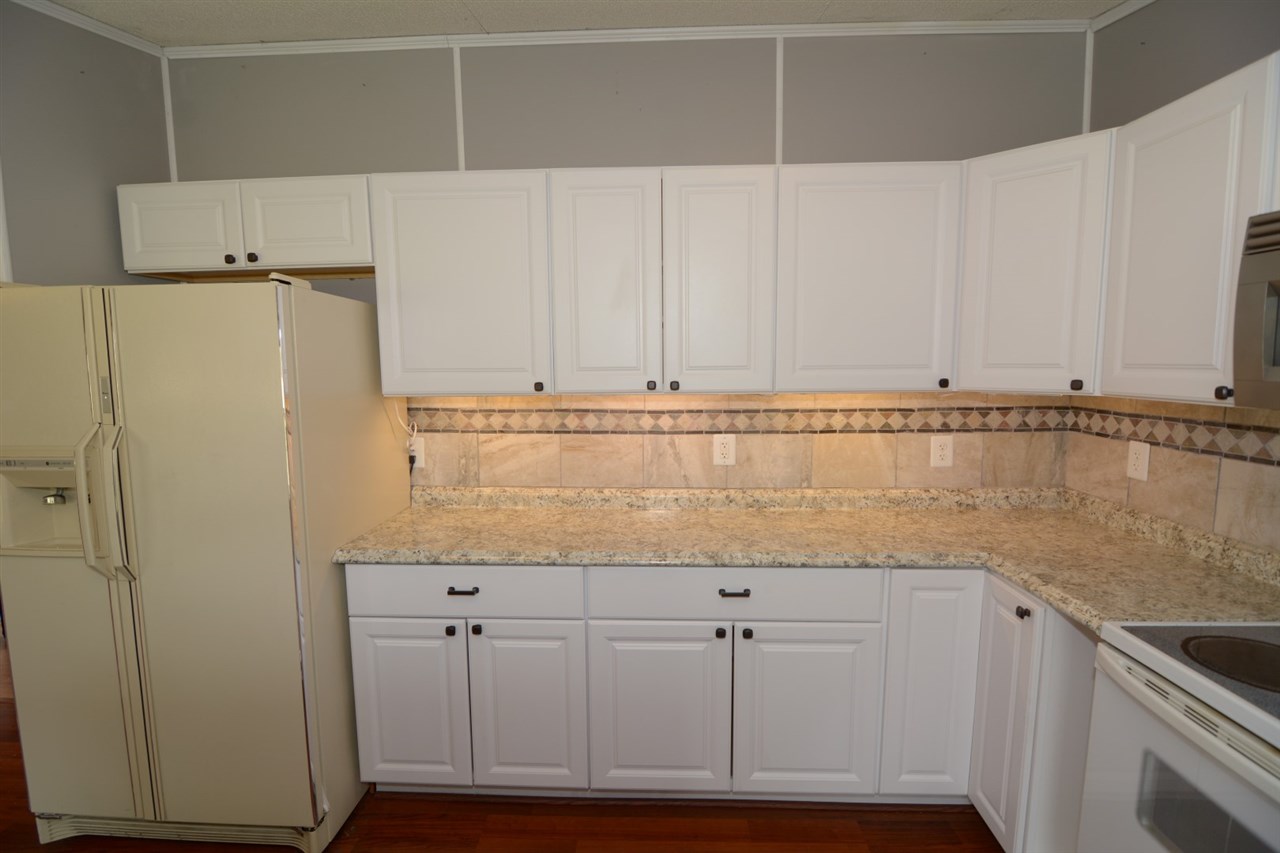7222 Greenwood Road Chandler, IN 47610 - Photo 9 of 19 Gallery Image 9