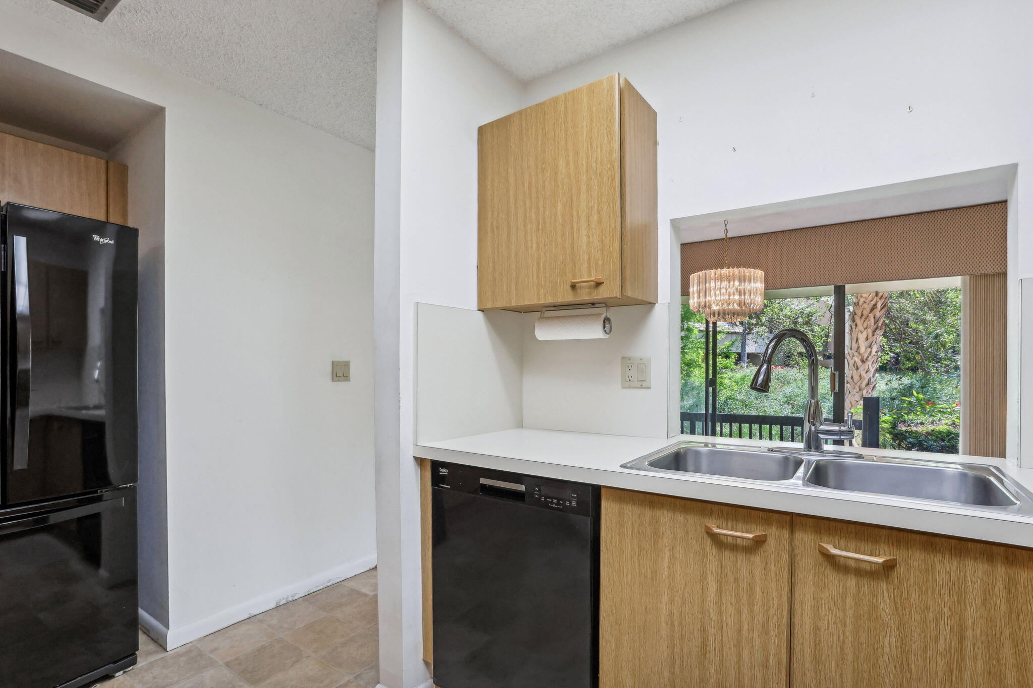 742 St Albans Drive Boca Raton, FL 33486 - Photo 14 of 46 15-web-or-mls-0E2A8217