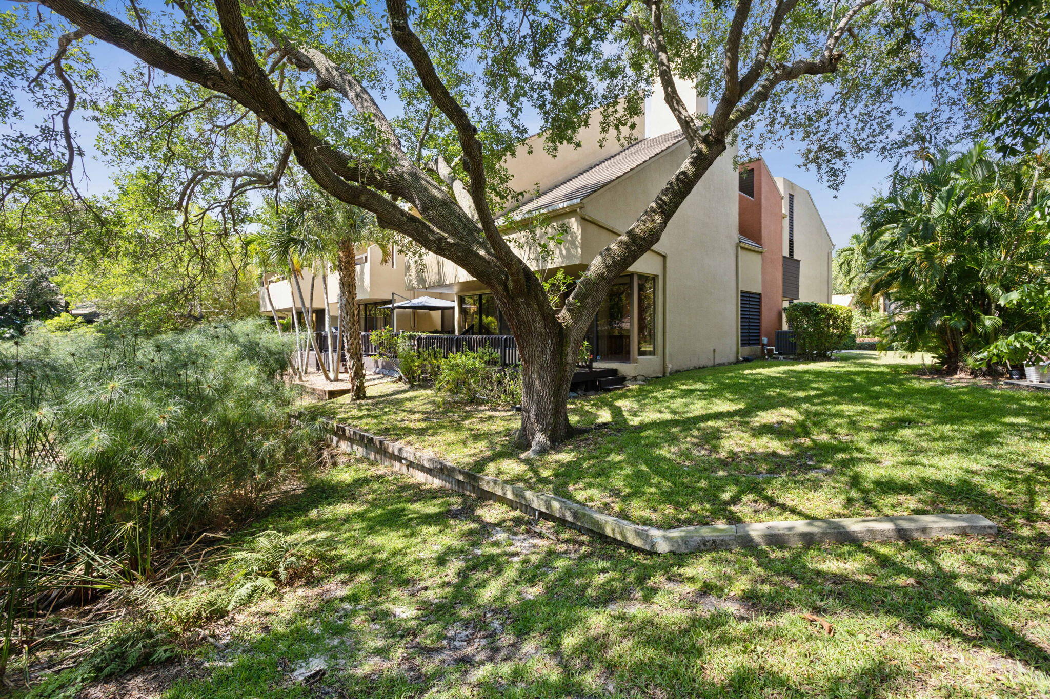 742 St Albans Drive Boca Raton, FL 33486 - Photo 3 of 46 34-web-or-mls-0E2A8262