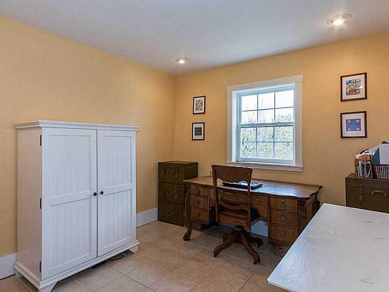8 Winn Road Cumberland, ME 04021 - Photo 7 of 26 Studio/Study/Office.