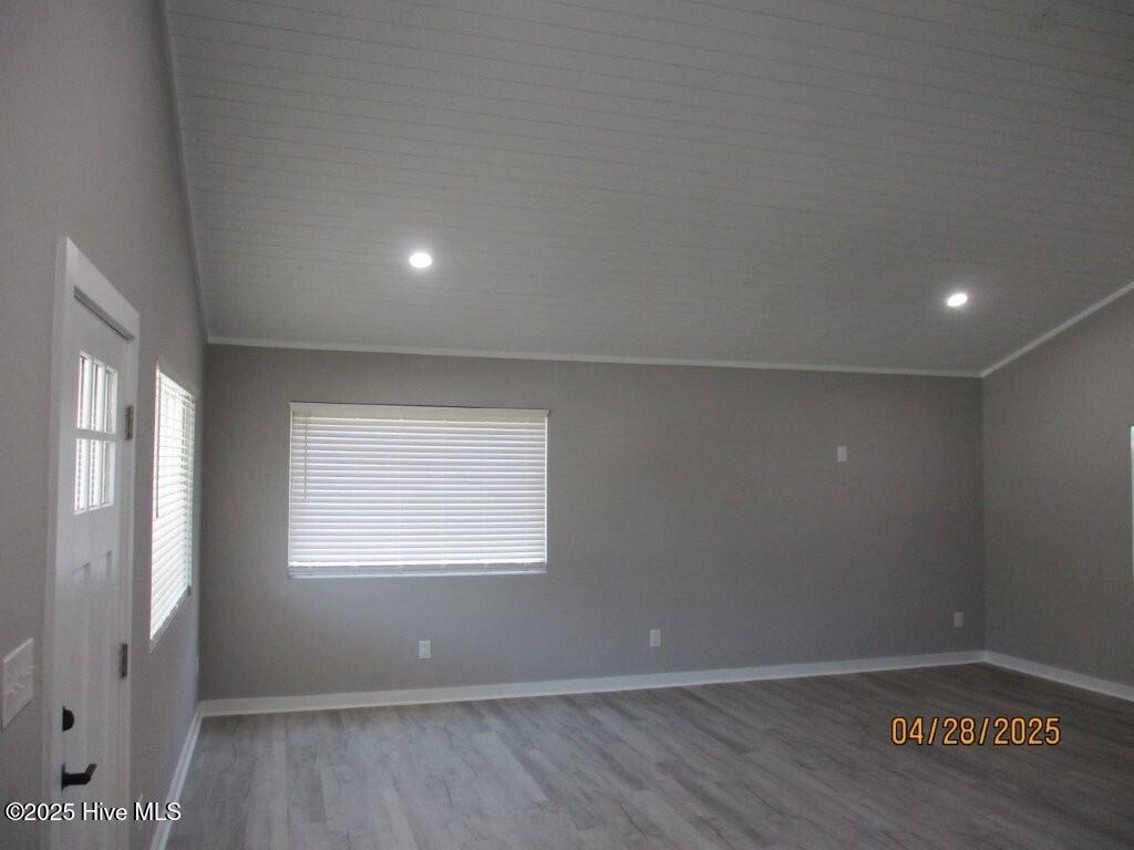 113 Long Pond Loop Swansboro, NC 28584 - Photo 10 of 28 10