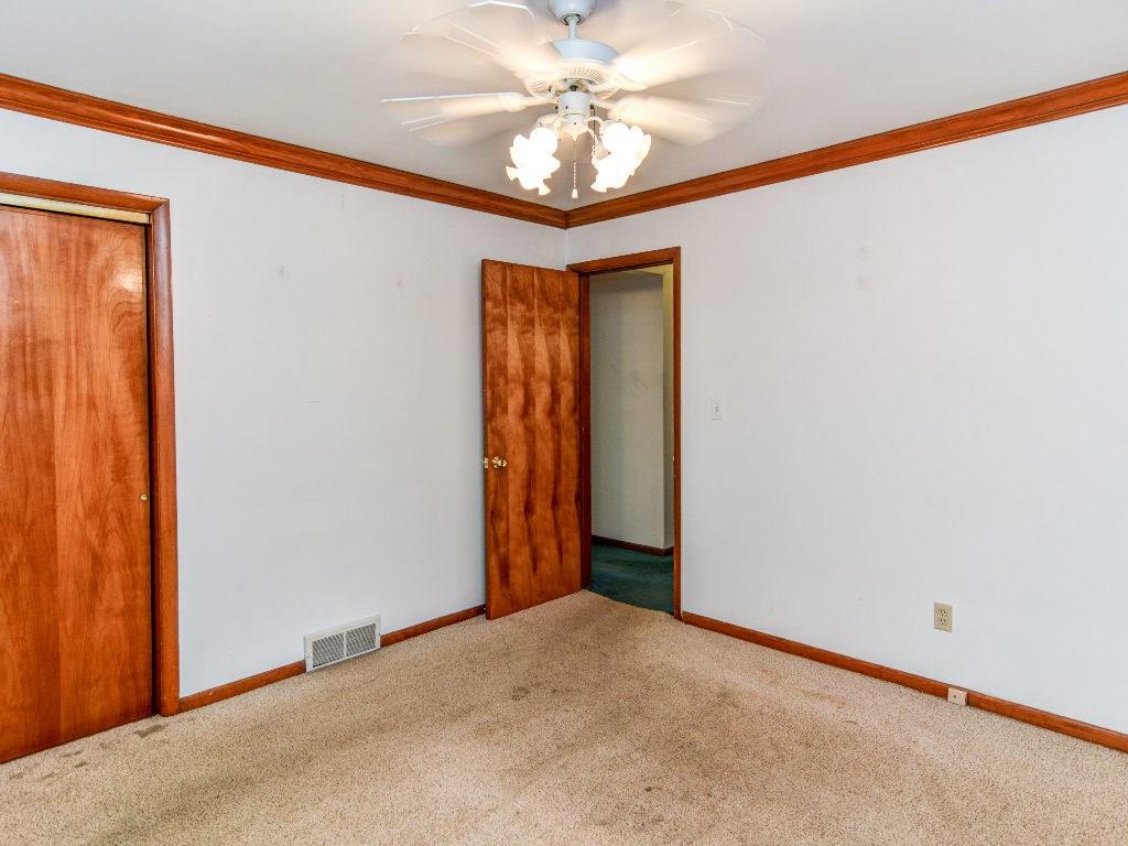 8031 Rowan Road Cranberry Township, PA 16066 - Photo 14 of 24 Gallery Image 14