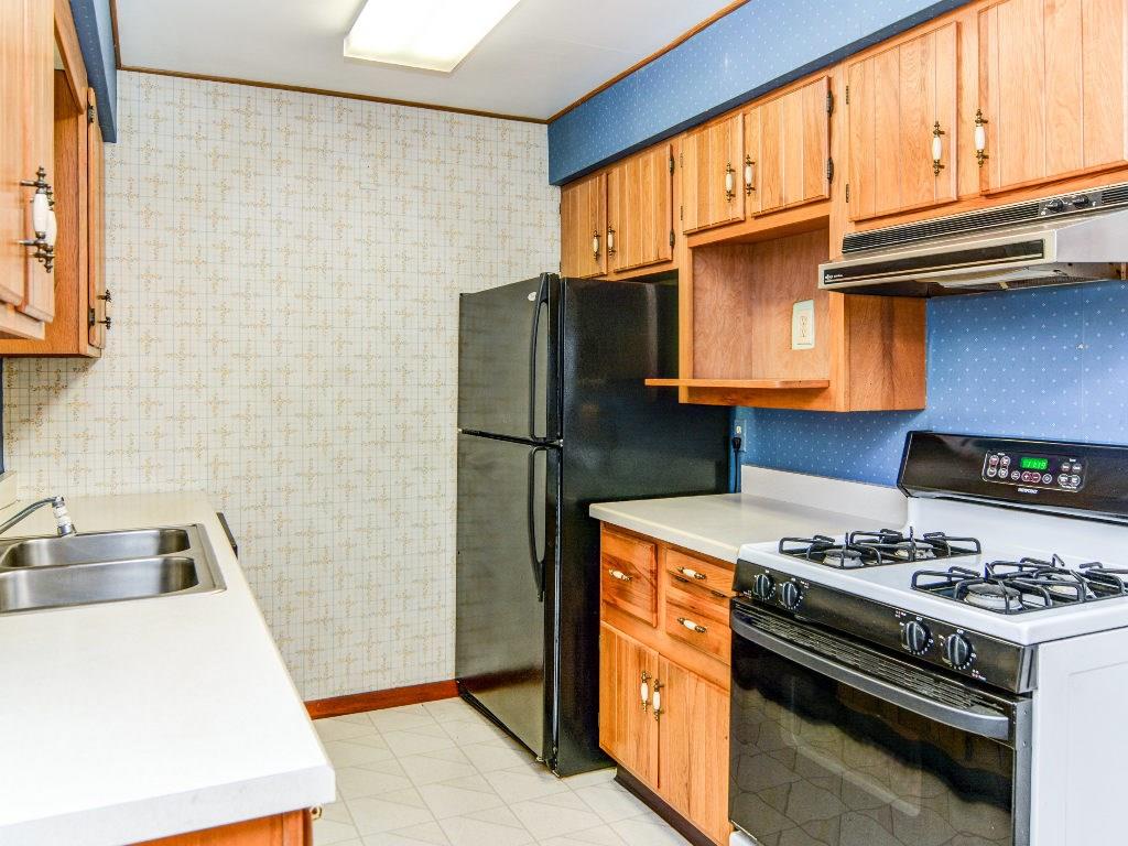 8031 Rowan Road Cranberry Township, PA 16066 - Photo 7 of 24 Gallery Image 7