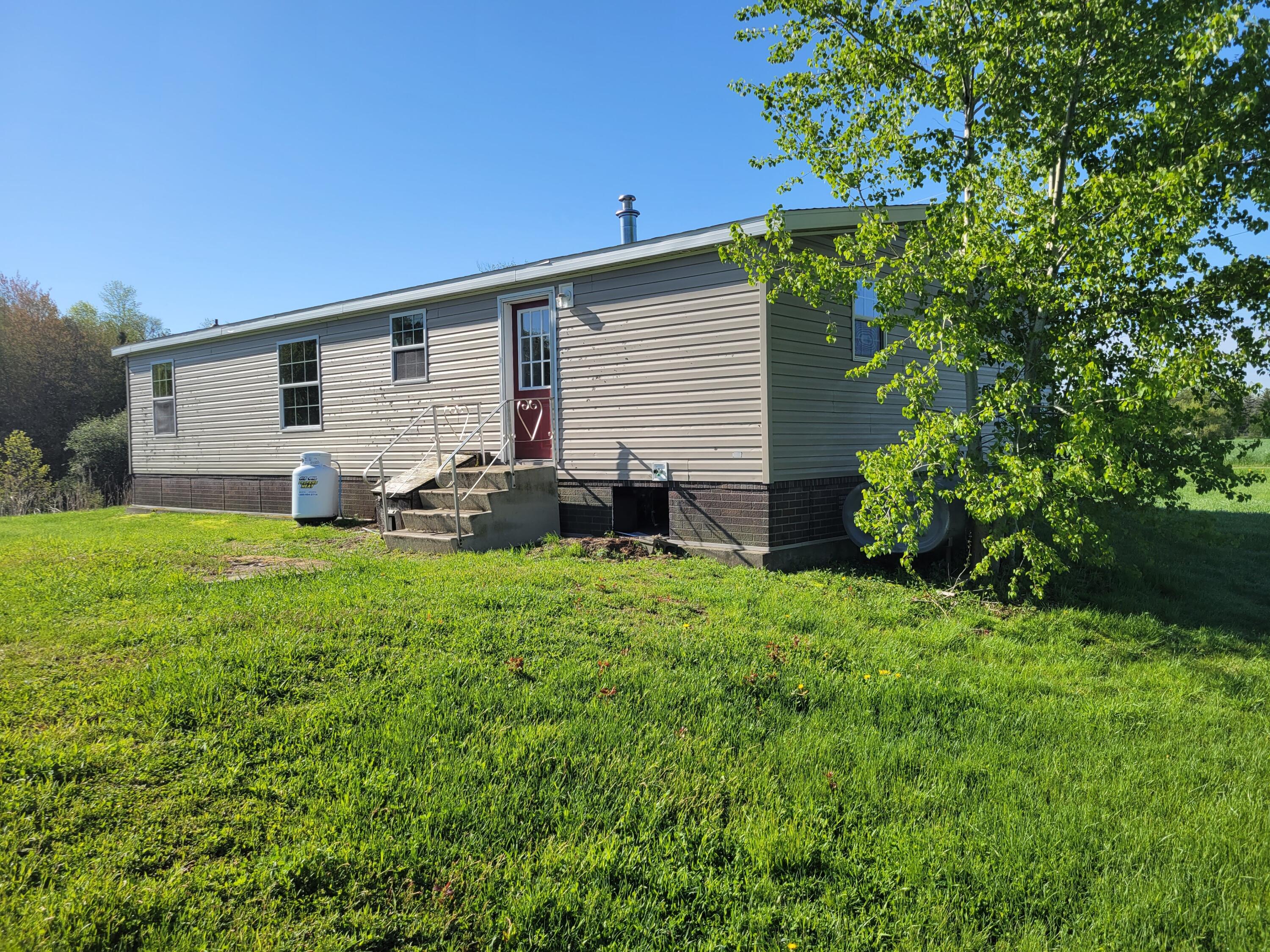 27 Brown Farm Road Waterville, ME 04901 - Photo 27 of 28 231-091997 Back Right