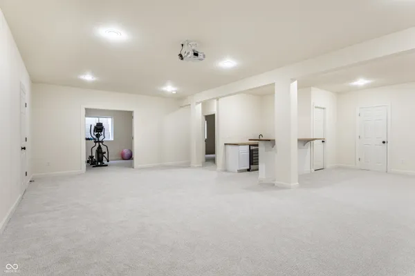 $999,900 | 3929 Andretti Drive, Zionsville, IN 46077