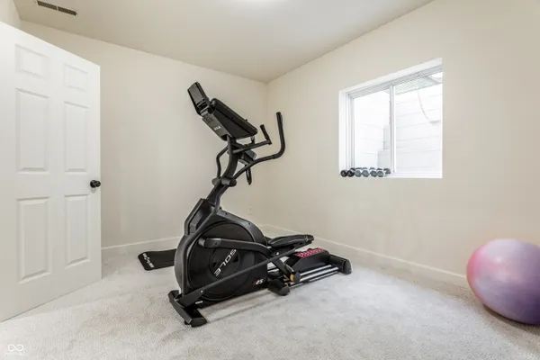 $999,900 | 3929 Andretti Drive, Zionsville, IN 46077