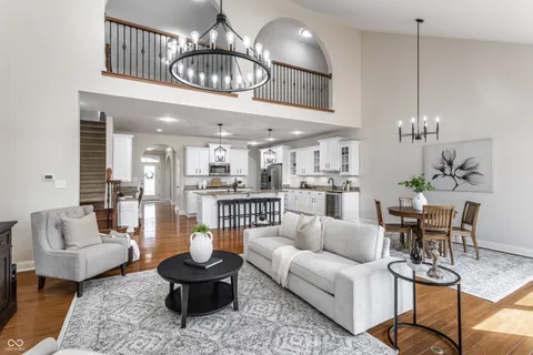 $999,900 | 3929 Andretti Drive, Zionsville, IN 46077