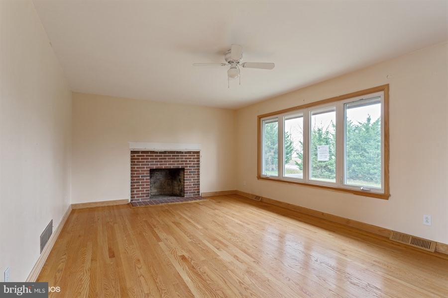 405 Aldino Stepney Road Aberdeen, MD 21001 - Photo 3 of 25 Gallery Image 3