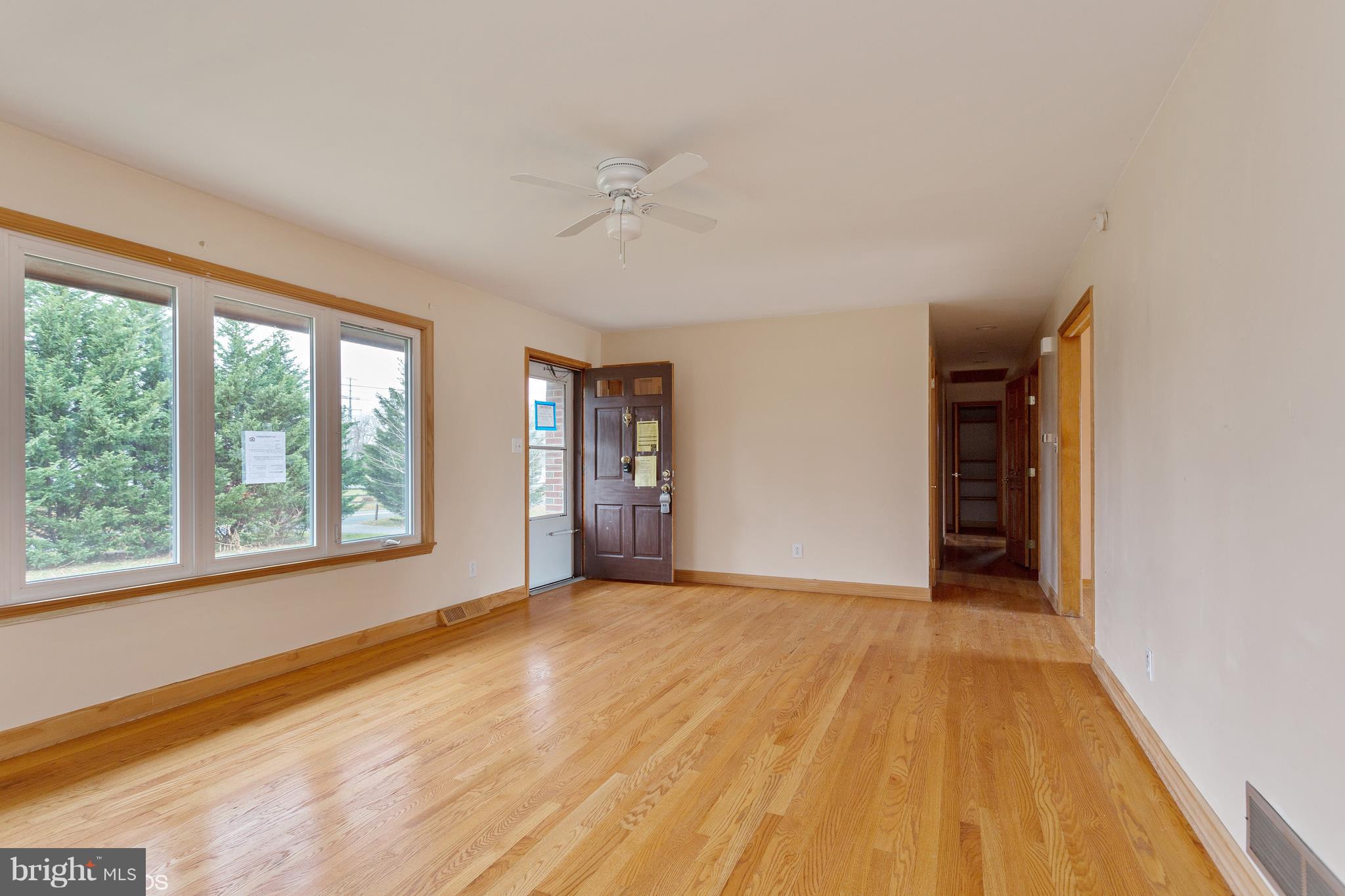 405 Aldino Stepney Road Aberdeen, MD 21001 - Photo 4 of 25 Gallery Image 4