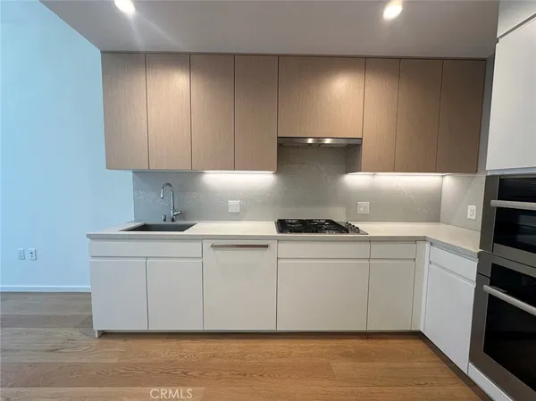 $2,500 | 877 Francisco Street, Unit 1905, Los Angeles, CA 90017