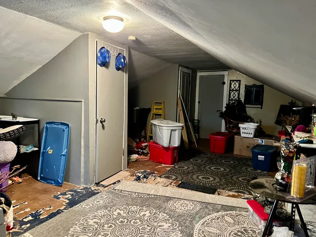 a house view with a outdoor space