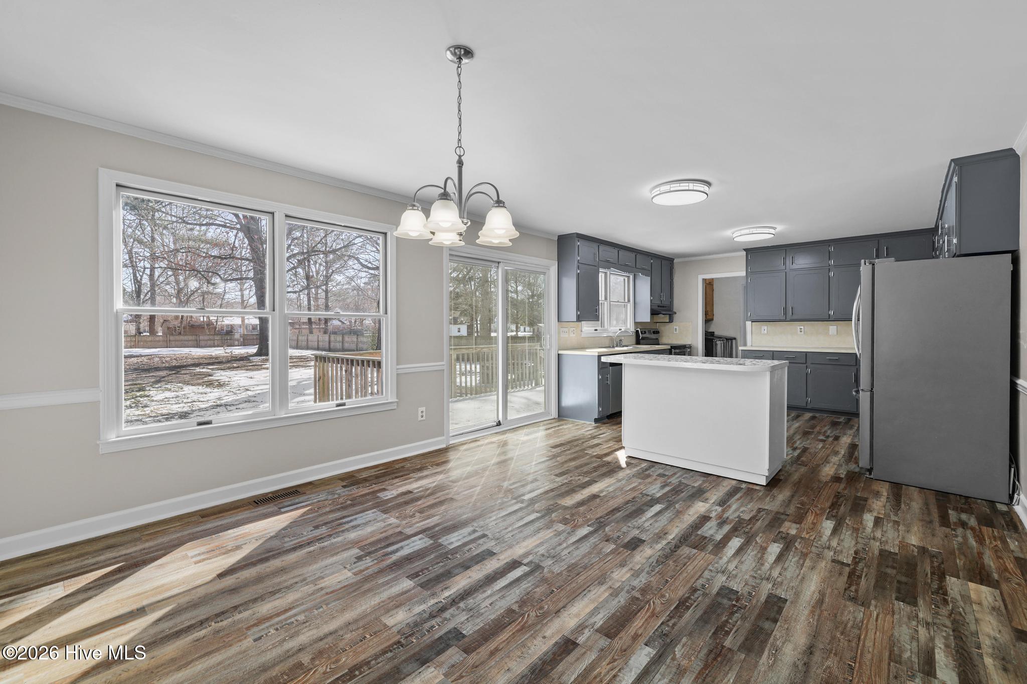 1039 Consolidated Road Elizabeth City, NC 27909 - Photo 13 of 49 Center island is moveable