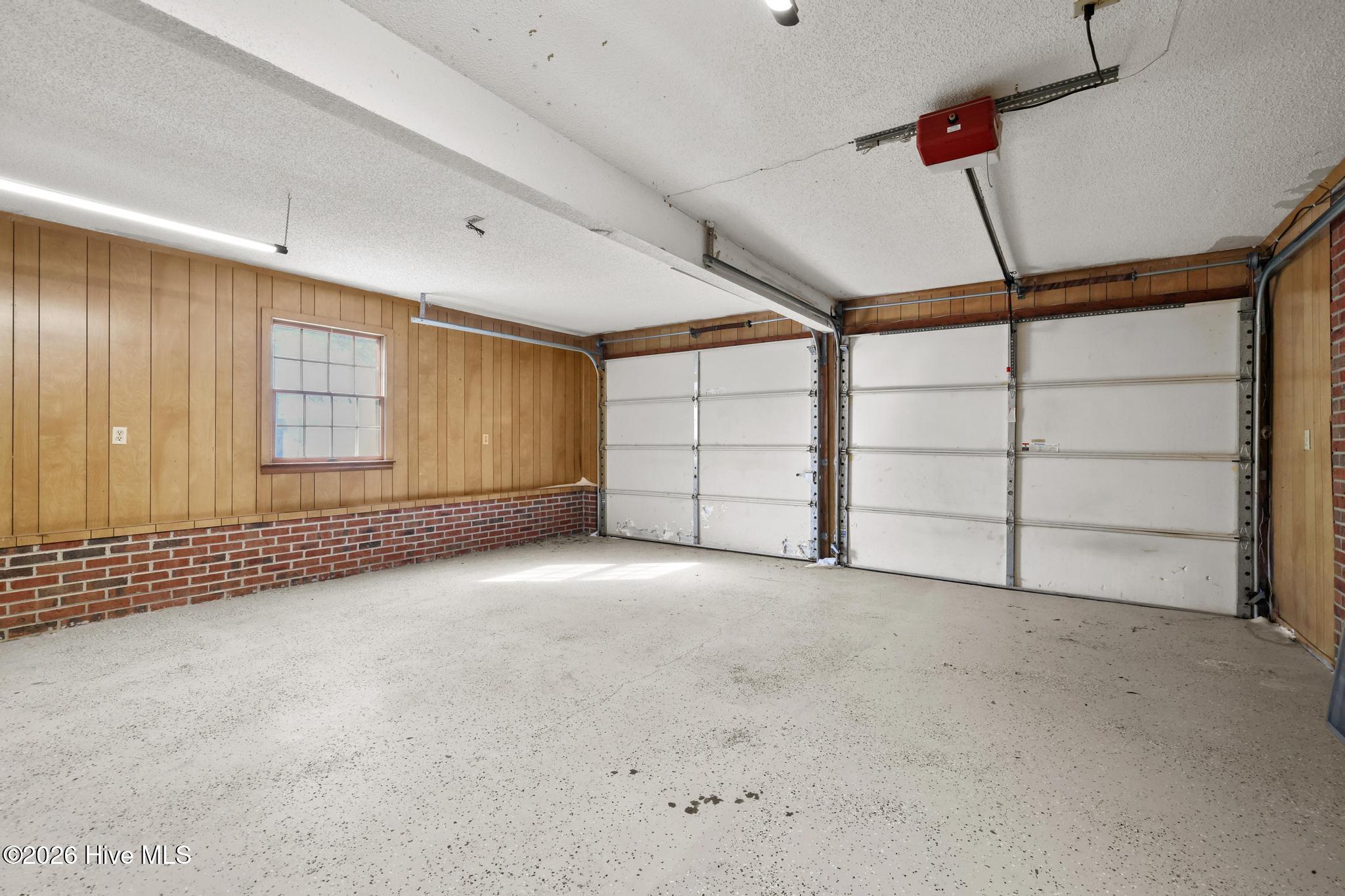 1039 Consolidated Road Elizabeth City, NC 27909 - Photo 37 of 49 2 car garage