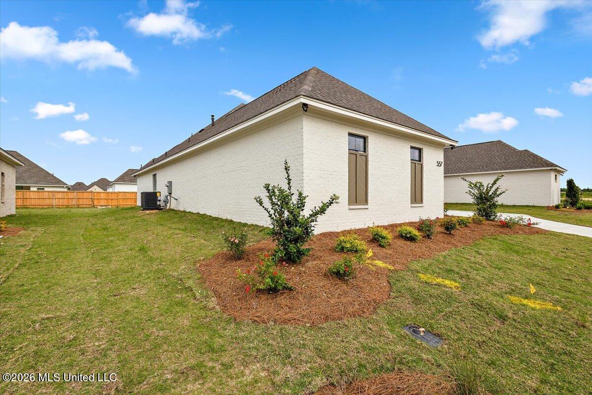 557 Lavender Way Canton, MS 39046 - Photo 2 of 34 02-HTP_2938
