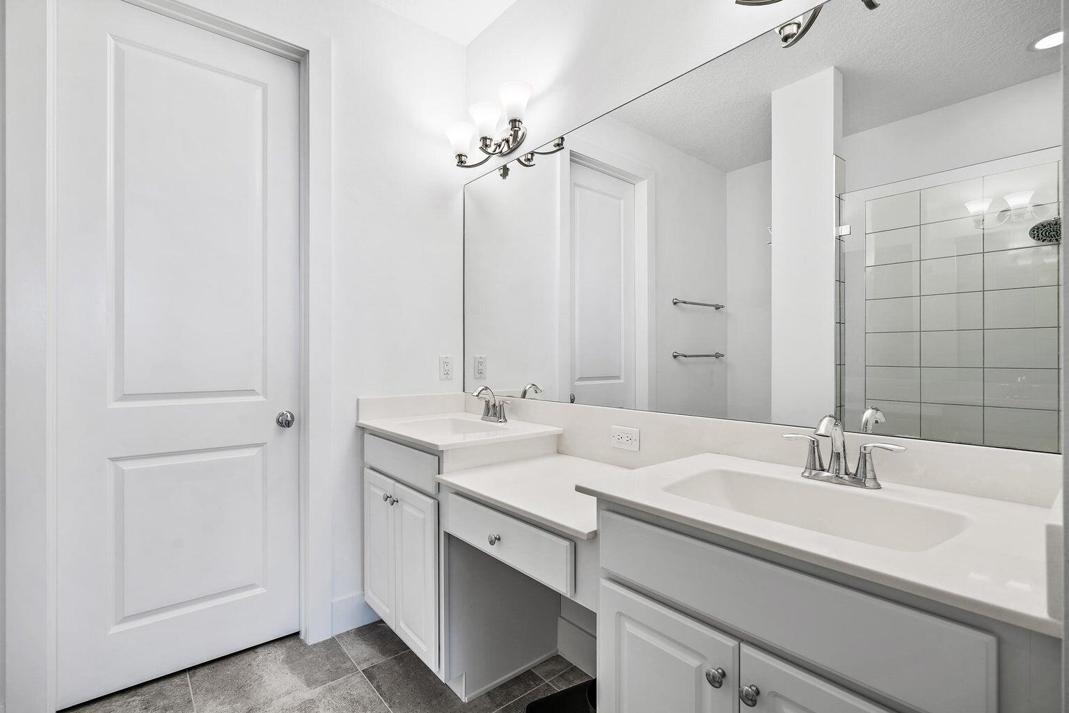 12959 Alton Road Palm Beach Gardens, FL 33418 - Photo 17 of 30 20241016235527425850000000-o