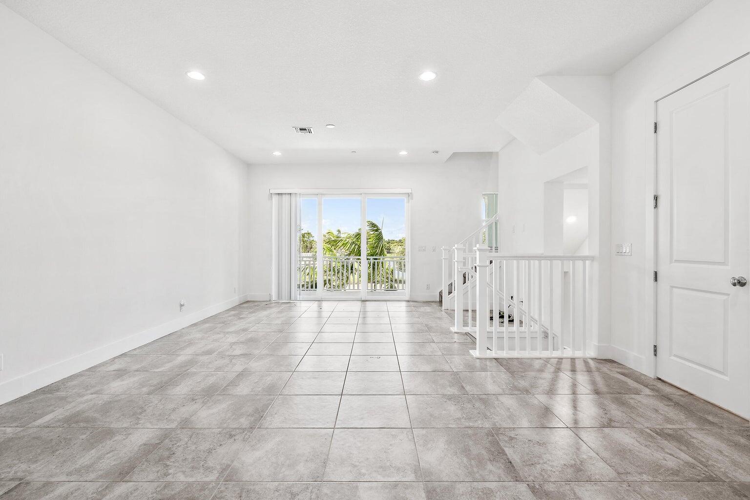 12959 Alton Road Palm Beach Gardens, FL 33418 - Photo 8 of 30 20241016235532056934000000-o