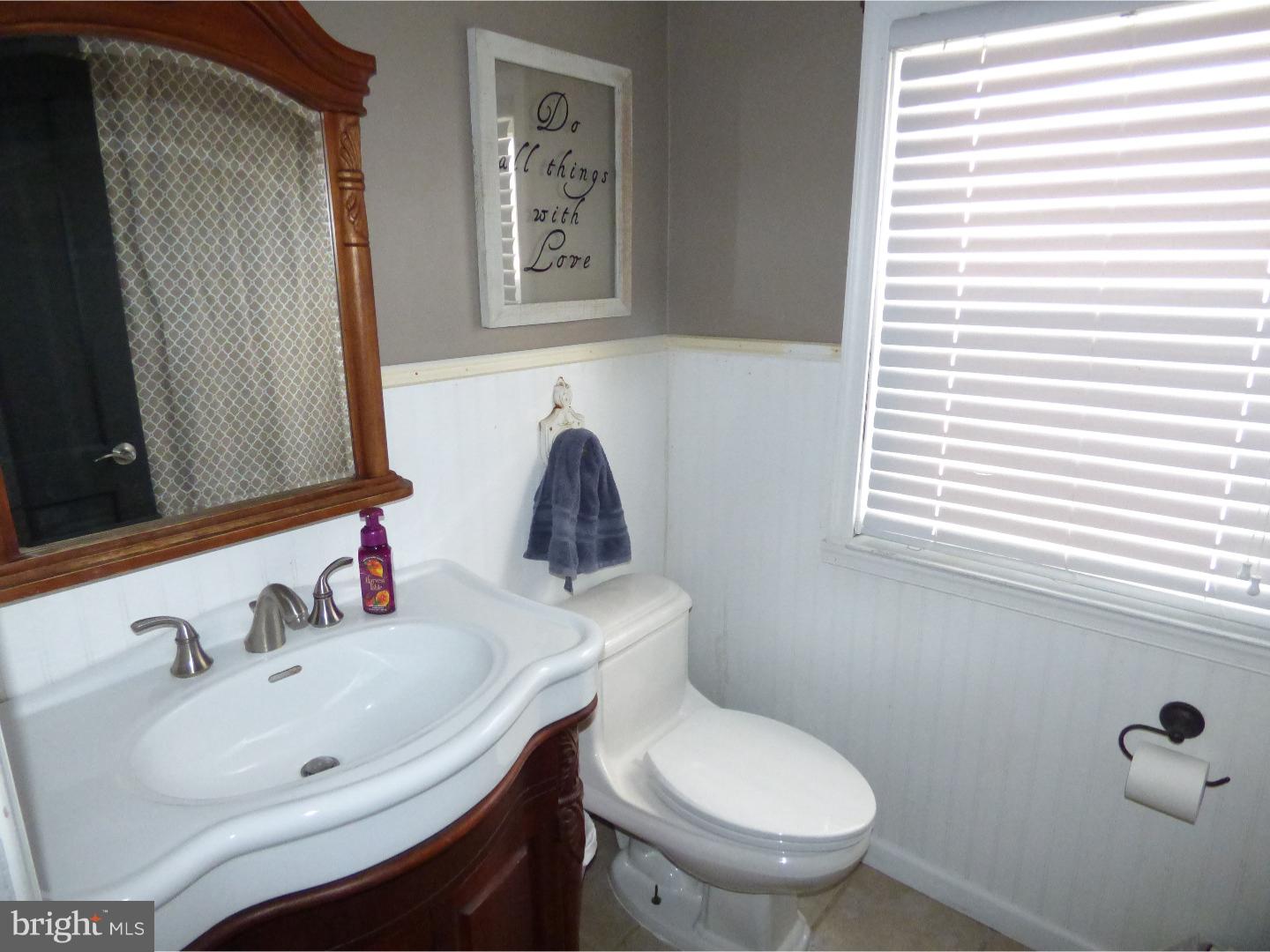 229 Alliston Road Springfield, PA 19064 - Photo 11 of 15 Bathroom
