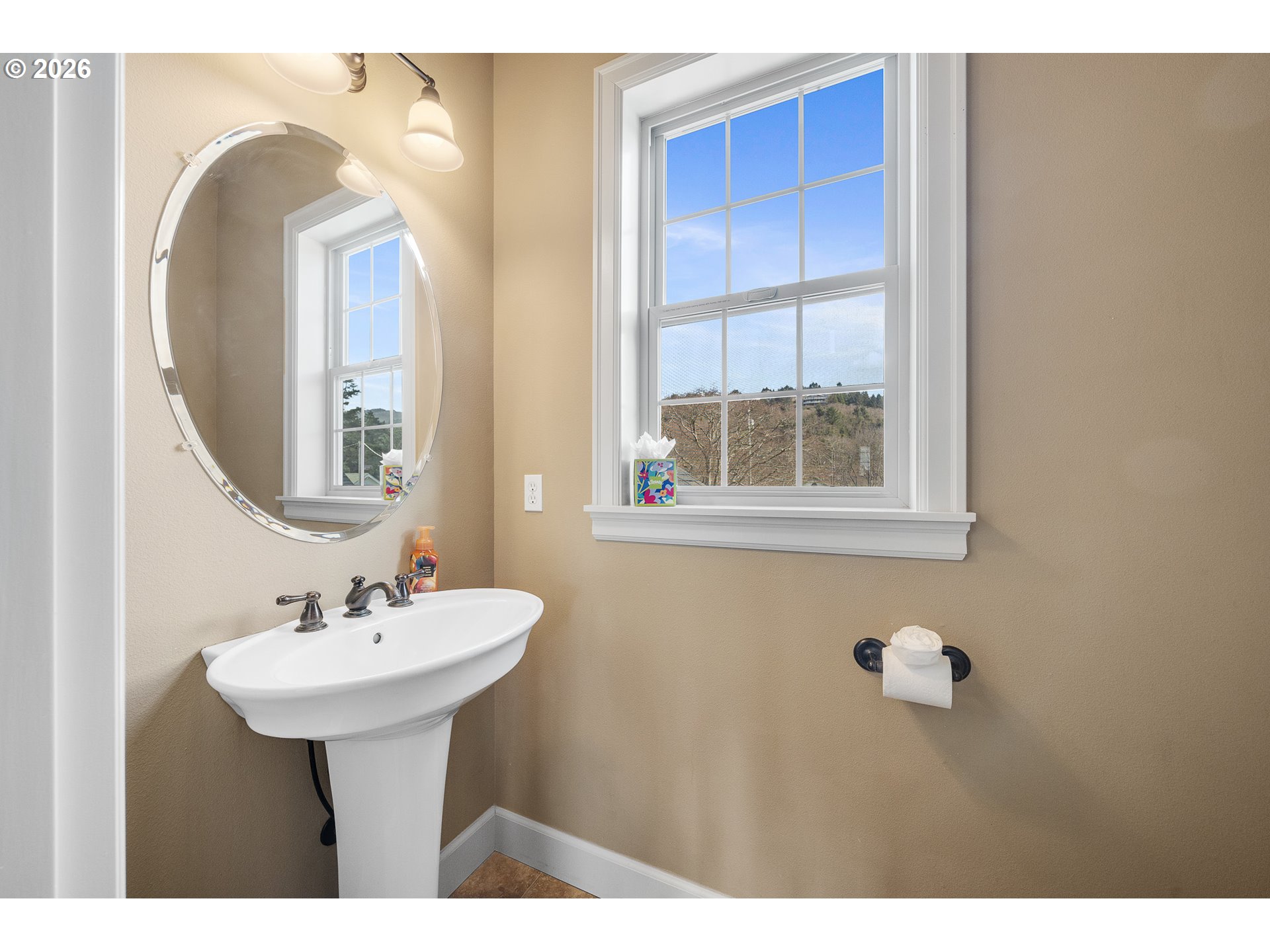 549 Front Street Rockaway Beach, OR 97136 - Photo 14 of 33